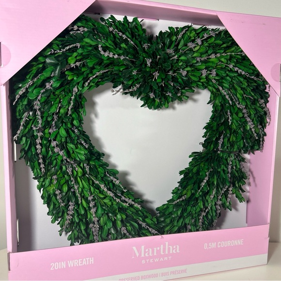 NEW Preserved Boxwood & Lavender Heart Wreath 20IN Spring/Summer Love - Picture 4 of 16